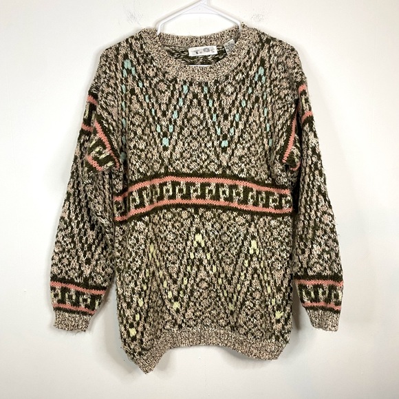 Vintage Sweaters - T. Q. 80’s Vintage Abstract Geometric Pattern Knit Crew Neck Chunky Sweater
